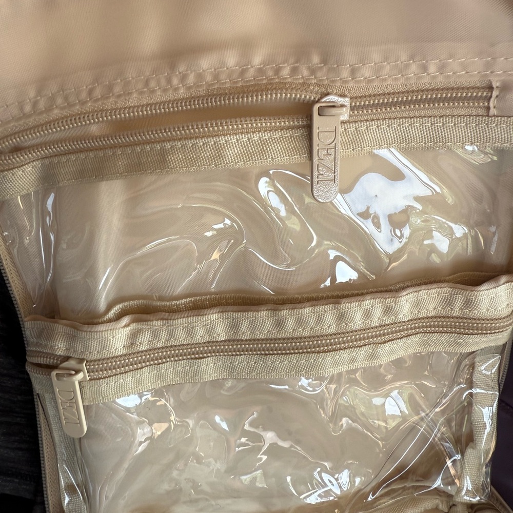 DEZI Cream Makeup Bag - Picture 4 of 6